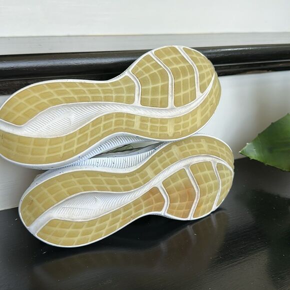 Nike Revolution 6 Next Nature Running Shoes White Volt Speckle Women’s Size 7 - Picture 10 of 10